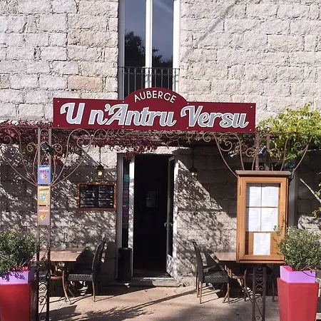 U N'antru Versu Penzion 3*