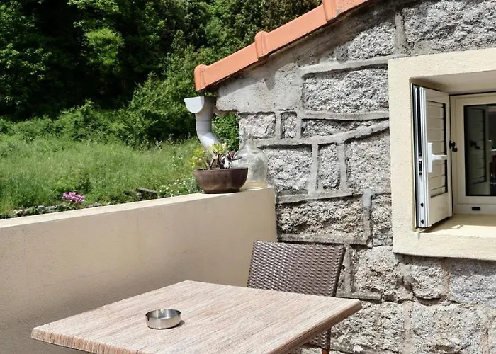 U N'antru Versu 3* San-Gavino-di-Carbini