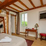 U N'antru Versu Inn 3*