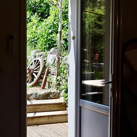 Värdshus U N'antru Versu