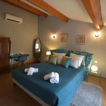 Värdshus U N'antru Versu San-Gavino-di-Carbini