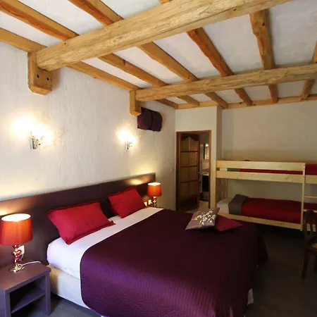 U N'antru Versu Värdshus