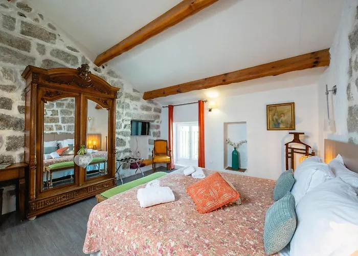 U N'antru Versu イン San-Gavino-di-Carbini