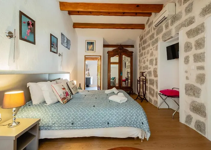 U N'antru Versu Mini-hôtel San-Gavino-di-Carbini