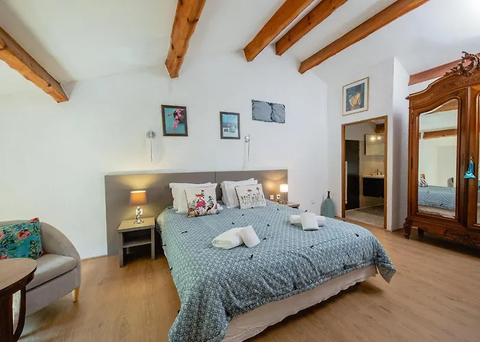 U N'antru Versu Mini-hôtel 3*