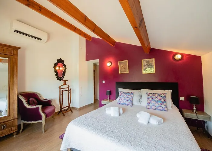 U N'antru Versu Mini-hôtel 3*