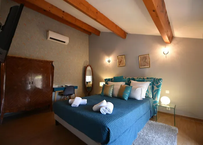 U N'antru Versu Mini-hôtel 3*
