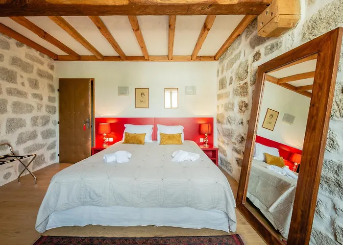 U N'antru Versu Värdshus San-Gavino-di-Carbini