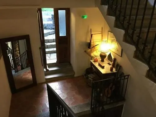 U N'antru Versu 3* San-Gavino-di-Carbini